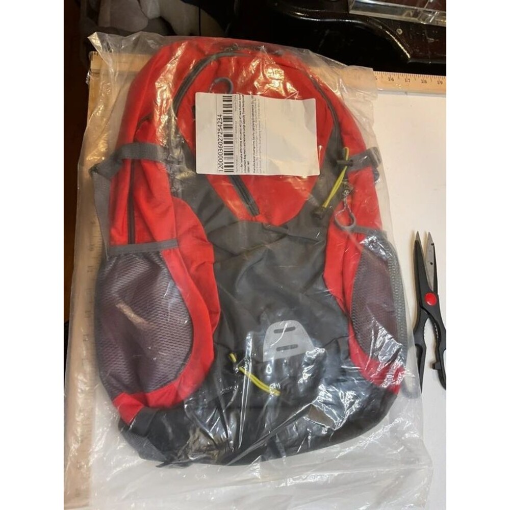 Yamaha outdoor backpack NWT